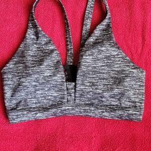 Victoria's Secret Gray Patterned Sports Bra